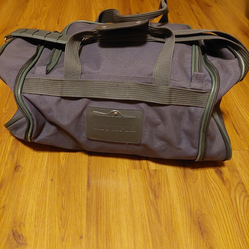 OLYMPIA DUFFLE BAG WITH POCKETS ON EVERY SIDE